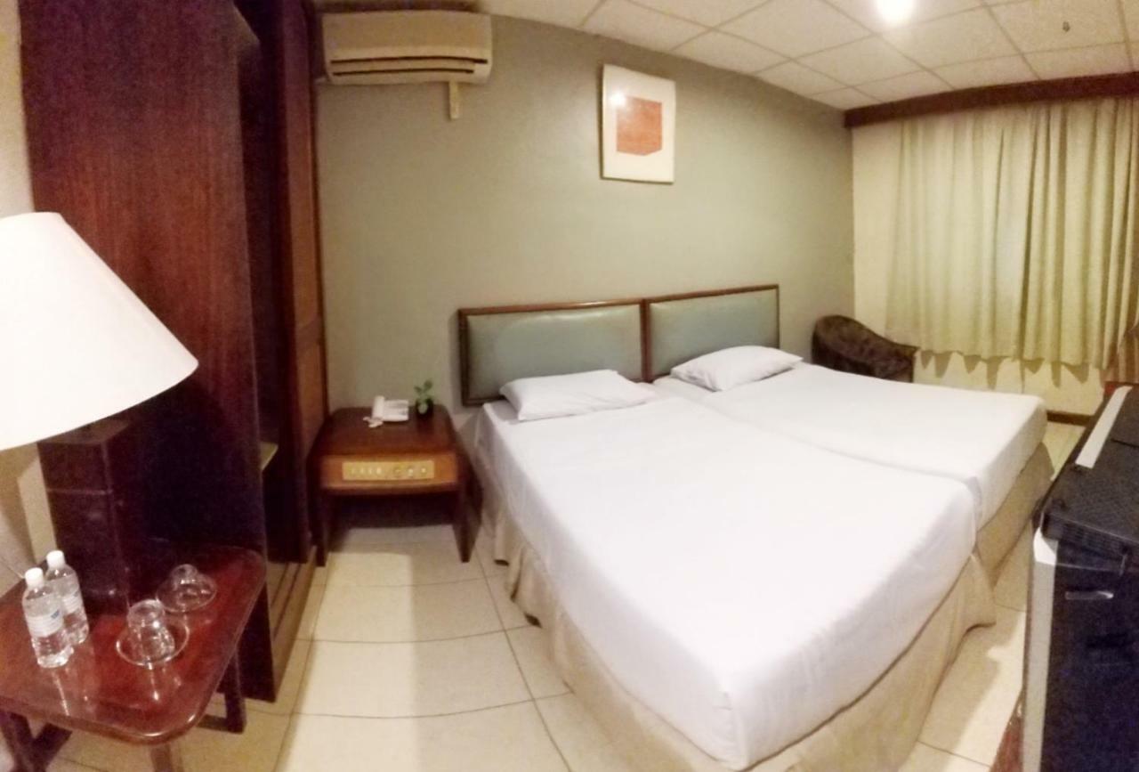 Harbour Inn Malacca Exterior foto